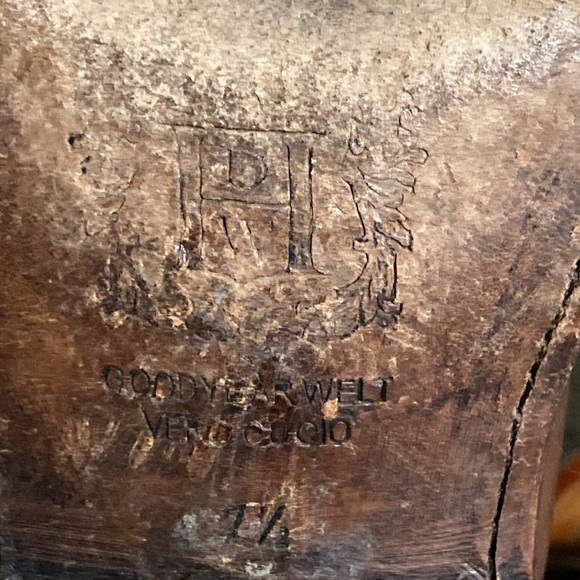 DW Goodyear Welt leather booties size 7.5 - Picture 11 of 13